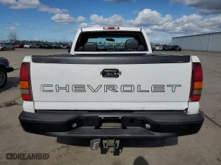 2002 Chevrolet Silverado 1500 LS with VIN 1GCEC14V82Z222342, listed as a Copart auction lot 45576755 with 152,446 mi miles and Salvage Title. Bid and sale history available at carsss.com. Image 10.