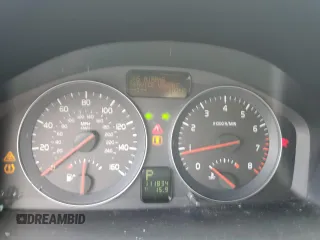 2009 Volvo S40 2.4L с VIN YV1MS382792459041, выставлен на аукционе Copart как лот 72120914 с пробегом 111 834 миль миль и Списание • Salvage title. История ставок и продаж доступна на DreamBid. Изображение 9.