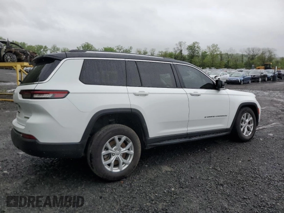 2023 Jeep Grand Cherokee Limited with VIN 1C4RJKBG8P8841313, listed as a Copart auction lot 55819765 with 32,982 mi miles and Salvage title. Bid and sale history available at DreamBid. Image 3.