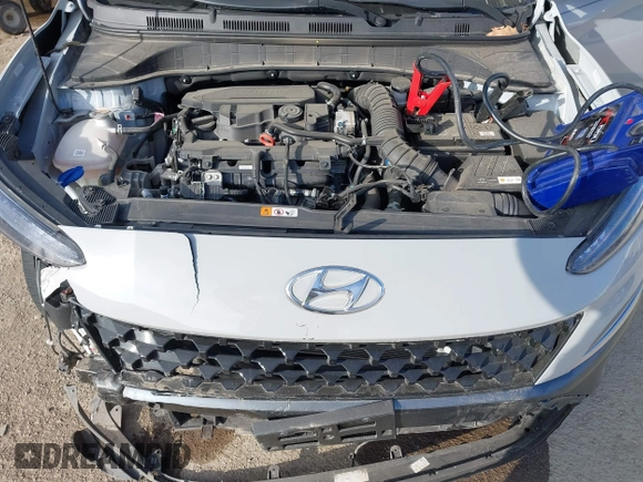 2022 Hyundai Kona Limited with VIN KM8K53A3XNU795476, listed as a IAAI auction lot 41172280 with 13,684 mi miles. Bid and sale history available at carsss.com. Image 10.