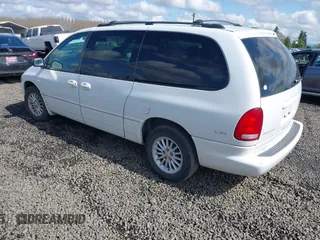 2000 Chrysler Town & Country LXi with VIN 1C4GP54L3YB585152, listed as a IAAI auction lot 41916732 with 190,915 mi miles. Bid and sale history available at carsss.com. Image 3.