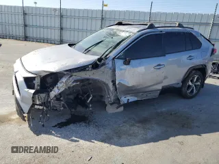 2021 Toyota RAV4 SE с VIN JTMAB3FV5MD053035, выставлен на аукционе Copart как лот 58633265 с пробегом 74 419 миль миль и На запчасти • Non repairable. История ставок и продаж доступна на DreamBid. Изображение 1.