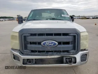 2011 Ford F-250 XL with VIN 1FT7X2A65BEB00318, listed as a Copart auction lot 60981655 with Not provided miles and Salvage title. Bid and sale history available at DreamBid. Image 5.