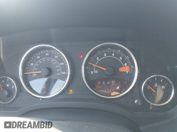 2014 Jeep Compass Latitude with VIN 1C4NJDEB8ED622012, listed as a IAAI auction lot 41917126 with 143,065 mi miles. Bid and sale history available at carsss.com. Image 7.