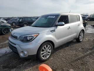 2019 Kia Soul + with VIN KNDJP3A5XK7648757, listed as a Copart auction lot 49701705 with 187,598 mi miles and Clean Title. Bid and sale history available at carsss.com. Image 1.