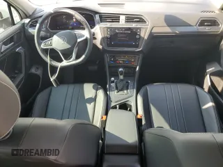 2024 Volkswagen Tiguan SE with VIN 3VV3B7AX8RM067341, listed as a Copart auction lot 59422165 with 12,464 mi miles and Salvage title. Bid and sale history available at DreamBid. Image 8.
