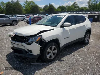 2019 Jeep Compass Latitude с VIN 3C4NJDBB8KT845421, выставлен на аукционе Copart как лот 56878135 с пробегом 81 759 миль миль и Списание • Salvage title. История ставок и продаж доступна на DreamBid. Изображение 1.