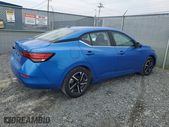 2024 Nissan Sentra SV z VIN 3N1AB8CV4RY347342, wystawiony jako Copart lot #51570495 z przebiegiem 38 423 mil mil oraz Czysty tytuł • Clean title. Historia ofert i sprzedaży dostępna na DreamBid. Obrazek 3.