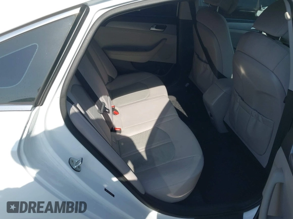 2016 Hyundai Sonata SE with VIN 5NPE24AF7GH304546, listed as a IAAI auction lot 42218425 with 153,619 mi miles and . Bid and sale history available at carsss.com. Image 8.