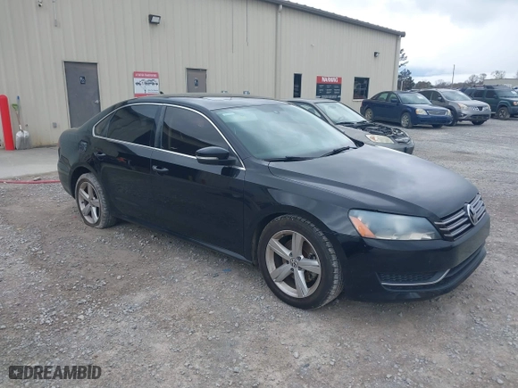 2013 Volkswagen Passat SE w/Sunroof with VIN 1VWBH7A31DC113637, listed as a IAAI auction lot 41854340 with 188,606 mi miles. Bid and sale history available at carsss.com. Image 1.