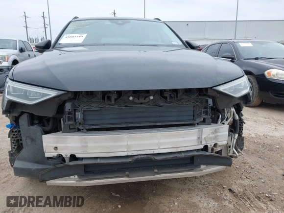 2021 Audi e-tron Premium with VIN WA1AAAGE6MB027927, listed as a IAAI auction lot 41603440 with 111,631 mi miles. Bid and sale history available at carsss.com. Image 21.