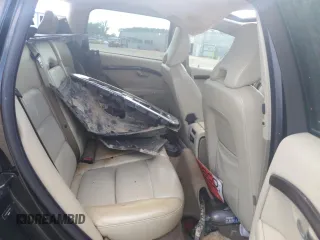2008 Volvo V70 z VIN YV1BW982681051052, wystawiony jako Copart lot #57640395 z przebiegiem 110 228 mil mil oraz Szkoda całkowita • Salvage title. Historia ofert i sprzedaży dostępna na DreamBid. Obrazek 11.