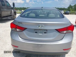 2015 Hyundai Elantra SE with VIN 5NPDH4AE0FH608527, listed as a IAAI auction lot 42684260 with 119,751 mi miles and . Bid and sale history available at DreamBid. Image 6.