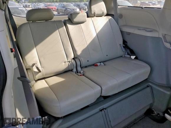 2011 Toyota Sienna XLE AAS with VIN 5TDYK3DCXBS104773, listed as a Copart auction lot 53211275 with 0 mi miles and Clean Title. Bid and sale history available at carsss.com. Image 11.