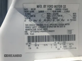 2008 Ford F-250 XL с VIN 1FTSW21R88EC39231, выставлен на аукционе Copart как лот 58502985 с пробегом 229 582 миль миль и Списание • Salvage title. История ставок и продаж доступна на DreamBid. Изображение 12.