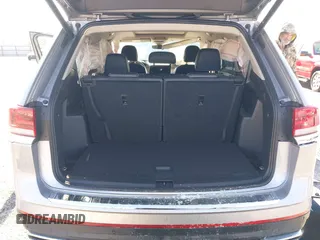 2024 Volkswagen Atlas SE with VIN 1V2KR2CAXRC524586, listed as a IAAI auction lot 41266446 with 15,417 mi miles and . Bid and sale history available at DreamBid. Image 17.