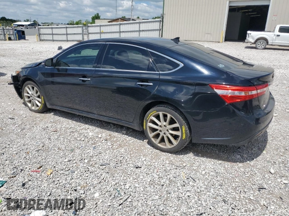 2013 Toyota Avalon XLE z VIN 4T1BK1EB0DU038907, wystawiony jako Copart lot #55498125 z przebiegiem 126 142 mil mil oraz Szkoda całkowita • Salvage title. Historia ofert i sprzedaży dostępna na DreamBid. Obrazek 2.