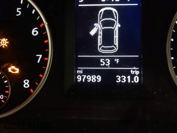 2016 Volkswagen Tiguan SE z VIN WVGBV7AX3GW507850, wystawiony jako IAAI lot #41303866 z przebiegiem 97 989 mil mil oraz . Historia ofert i sprzedaży dostępna na DreamBid. Obrazek 15.