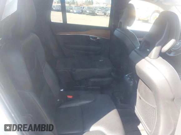 2021 Volvo XC90 Momentum with VIN YV4A221K5M1677620, listed as a IAAI auction lot 41753517 with 67,000 mi miles. Bid and sale history available at carsss.com. Image 8.