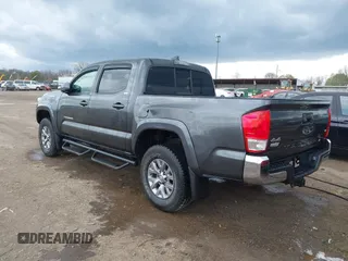 2017 Toyota Tacoma SR5 с VIN 3TMCZ5AN2HM108445, выставлен на аукционе IAAI как лот 42074101 с пробегом 193 220 миль миль и . История ставок и продаж доступна на DreamBid. Изображение 3.