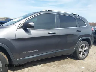 2020 Jeep Cherokee Limited with VIN 1C4PJLDB1LD521606, listed as a IAAI auction lot 41957045 with 51,223 mi miles. Bid and sale history available at carsss.com. Image 14.