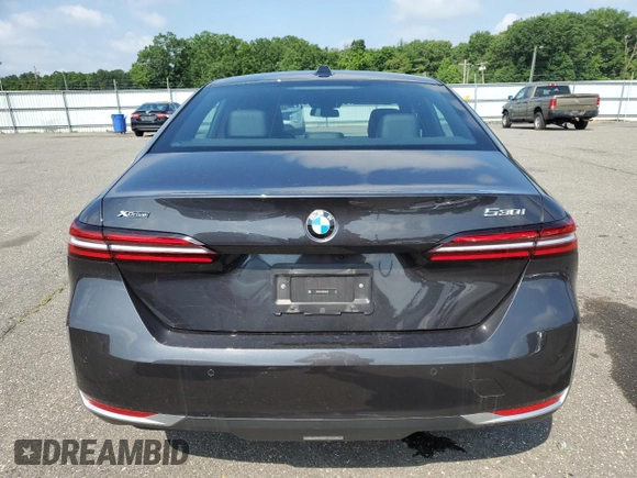 2024 BMW 5 Series 530i xDrive with VIN WBA53FJ03RCS08462, listed as a Copart auction lot 62658145 with 32,323 mi miles and Clean title. Bid and sale history available at DreamBid. Image 6.