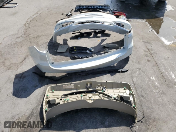 2016 Acura RDX Technology with VIN 5J8TB3H53GL003901, listed as a Copart auction lot 50952405 with 113,286 mi miles and Salvage Title. Bid and sale history available at DreamBid. Image 13.