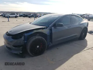 2020 Tesla Model 3 Performance z VIN 5YJ3E1EC6LF624608, wystawiony jako Copart lot #86649654 z przebiegiem 50 668 mil mil oraz Szkoda całkowita • Salvage title. Historia ofert i sprzedaży dostępna na DreamBid. Obrazek 1.