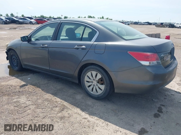 2010 Honda Accord LX z VIN 1HGCP2F34AA035384, wystawiony jako IAAI lot #42392005 z przebiegiem Nie podano mil oraz . Historia ofert i sprzedaży dostępna na DreamBid. Obrazek 3.