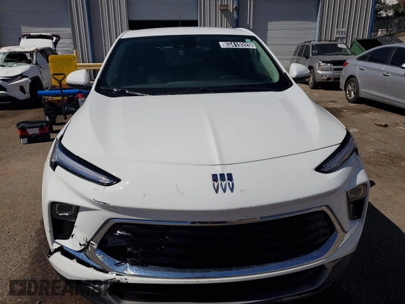 2024 Buick Encore GX Preferred with VIN KL4AMBS22RB089780, listed as a Copart auction lot 63419325 with 18,706 mi miles and Clean title. Bid and sale history available at DreamBid. Image 5.