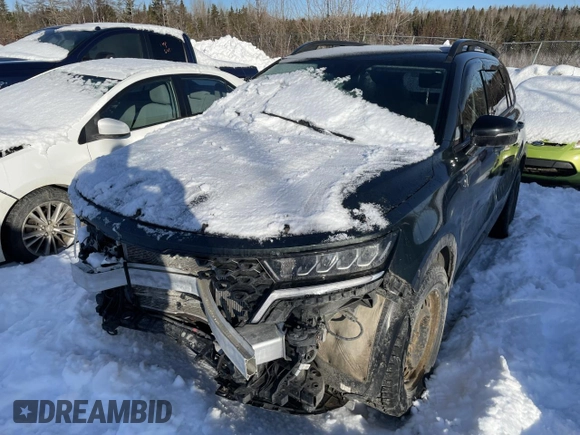 2021 Kia Sorento X-Line z VIN 5XYRGDLF1MG012586, wystawiony jako Copart lot #51568115 z przebiegiem Nie podano mil oraz Szkoda całkowita • Salvage title. Historia ofert i sprzedaży dostępna na DreamBid. Obrazek 1.