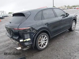 2021 Porsche Cayenne z VIN WP1AA2AY9MDA05163, wystawiony jako IAAI lot #41972992 z przebiegiem 36 317 mil mil oraz . Historia ofert i sprzedaży dostępna na DreamBid. Obrazek 4.