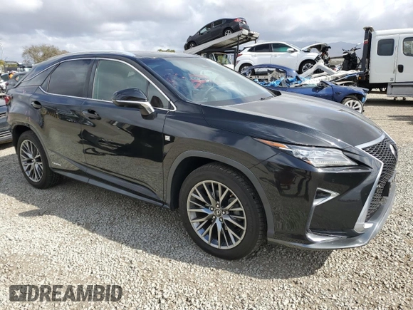 2019 Lexus RX with VIN 2T2BGMCA1KC032802, listed as a Copart auction lot 44611145 with 101,391 mi miles and Salvage Title. Bid and sale history available at carsss.com. Image 4.