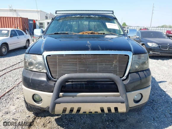 2007 Ford F-150 XLT with VIN 1FTPW12V97FA54240, listed as a IAAI auction lot 42040380 with 257,291 mi miles. Bid and sale history available at carsss.com. Image 6.
