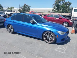 2013 BMW 3 Series 335i с VIN WBA3A9G53DNP36811, выставлен на аукционе IAAI как лот 42558641 с пробегом 122 566 миль миль и . История ставок и продаж доступна на DreamBid. Изображение 1.