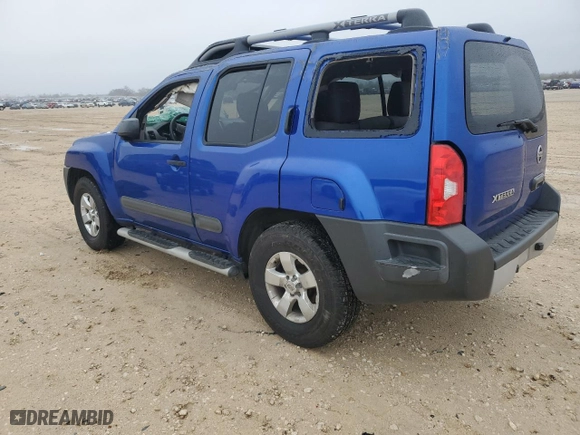 2012 Nissan Xterra X with VIN 5N1AN0NU5CN800913, listed as a Copart auction lot 45089595 with 124,656 mi miles and Salvage Title. Bid and sale history available at carsss.com. Image 2.