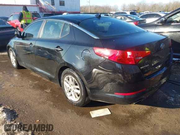 2013 Kia Optima LX with VIN 5XXGM4A74DG133743, listed as a IAAI auction lot 41232823 with 21,521 mi miles. Bid and sale history available at carsss.com. Image 3.