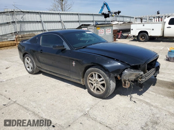 2014 Ford Mustang V6 with VIN 1ZVBP8AM6E5252007, listed as a Copart auction lot 54146195 with 129,127 mi miles and Salvage Title. Bid and sale history available at DreamBid. Image 4.
