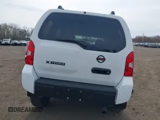2011 Nissan Xterra S z VIN 5N1AN0NW6BC502933, wystawiony jako IAAI lot #42070018 z przebiegiem 97 988 mil mil oraz . Historia ofert i sprzedaży dostępna na DreamBid. Obrazek 16.