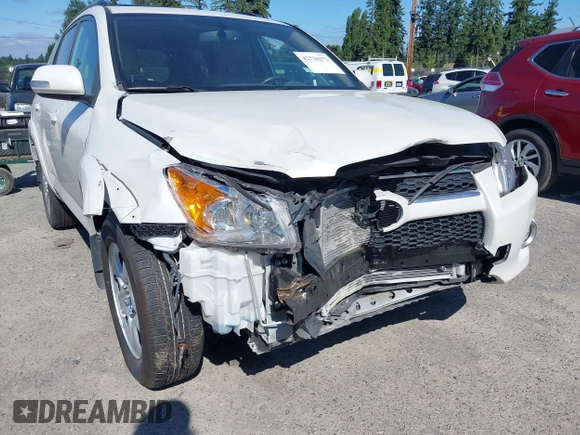 2011 Toyota RAV4 Limited z VIN 2T3DF4DV9BW173656, wystawiony jako IAAI lot #42726272 z przebiegiem 81 421 mil mil oraz . Historia ofert i sprzedaży dostępna na DreamBid. Obrazek 6.
