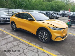 2023 Ford Mustang Mach-E Premium с VIN 3FMTK3SS2PMA49095, выставлен на аукционе IAAI как лот 42255255 с пробегом 23 307 миль миль и . История ставок и продаж доступна на DreamBid. Изображение 1.