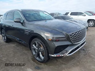 2025 Genesis GV80 z VIN KMUHCESB8SU253890, wystawiony jako IAAI lot #41908410 z przebiegiem 5617 mil mil oraz . Historia ofert i sprzedaży dostępna na DreamBid. Obrazek 1.