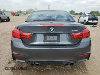 2015 BMW M4 z VIN WBS3U9C55FP968004, wystawiony jako Copart lot #56462825 z przebiegiem 79 338 mil mil oraz Szkody całkowita. Historia ofert i sprzedaży dostępna na DreamBid. Obrazek 6.