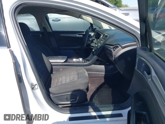 2017 Ford Fusion SE z VIN 3FA6P0H7XHR144020, wystawiony jako IAAI lot #41984688 z przebiegiem 189 326 mil mil oraz . Historia ofert i sprzedaży dostępna na DreamBid. Obrazek 5.