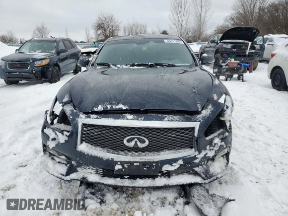 2019 Infiniti Q70 Luxe with VIN JN1BY1AR1KM586002, listed as a Copart auction lot 46111645 with 68,244 mi miles and Salvage title. Bid and sale history available at DreamBid. Image 5.