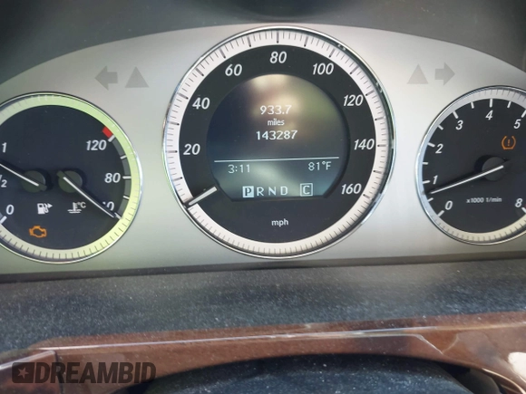 2010 Mercedes-Benz GLK 350 with VIN WDCGG5GB6AF483176, listed as a IAAI auction lot 42060673 with 143,287 mi miles and . Bid and sale history available at DreamBid. Image 7.