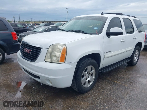2009 GMC Yukon SLT w/4SA with VIN 1GKFK33049R153415, listed as a IAAI auction lot 41896770 with 182,256 mi miles. Bid and sale history available at carsss.com. Image 17.