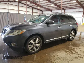 2014 Nissan Pathfinder Platinum with VIN 5N1AR2MM6EC718107, listed as a Copart auction lot 50748025 with 152,078 mi miles and Clean Title. Bid and sale history available at carsss.com. Image 1.