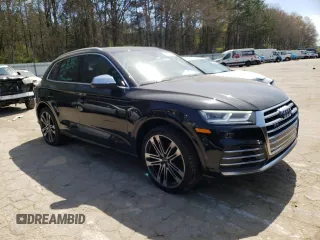 2020 Audi SQ5 Premium Plus with VIN WA1B4AFYXL2037124, listed as a Copart auction lot 45474703 with 17,609 mi miles. Bid and sale history available at carsss.com. Image 4.
