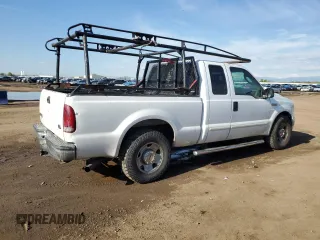 2005 Ford F-250 XL с VIN 1FTNX205X5EC21432, выставлен на аукционе Copart как лот 56248025 с пробегом 211 524 миль миль и Списание • Salvage title. История ставок и продаж доступна на DreamBid. Изображение 3.